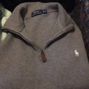 Polo pull over